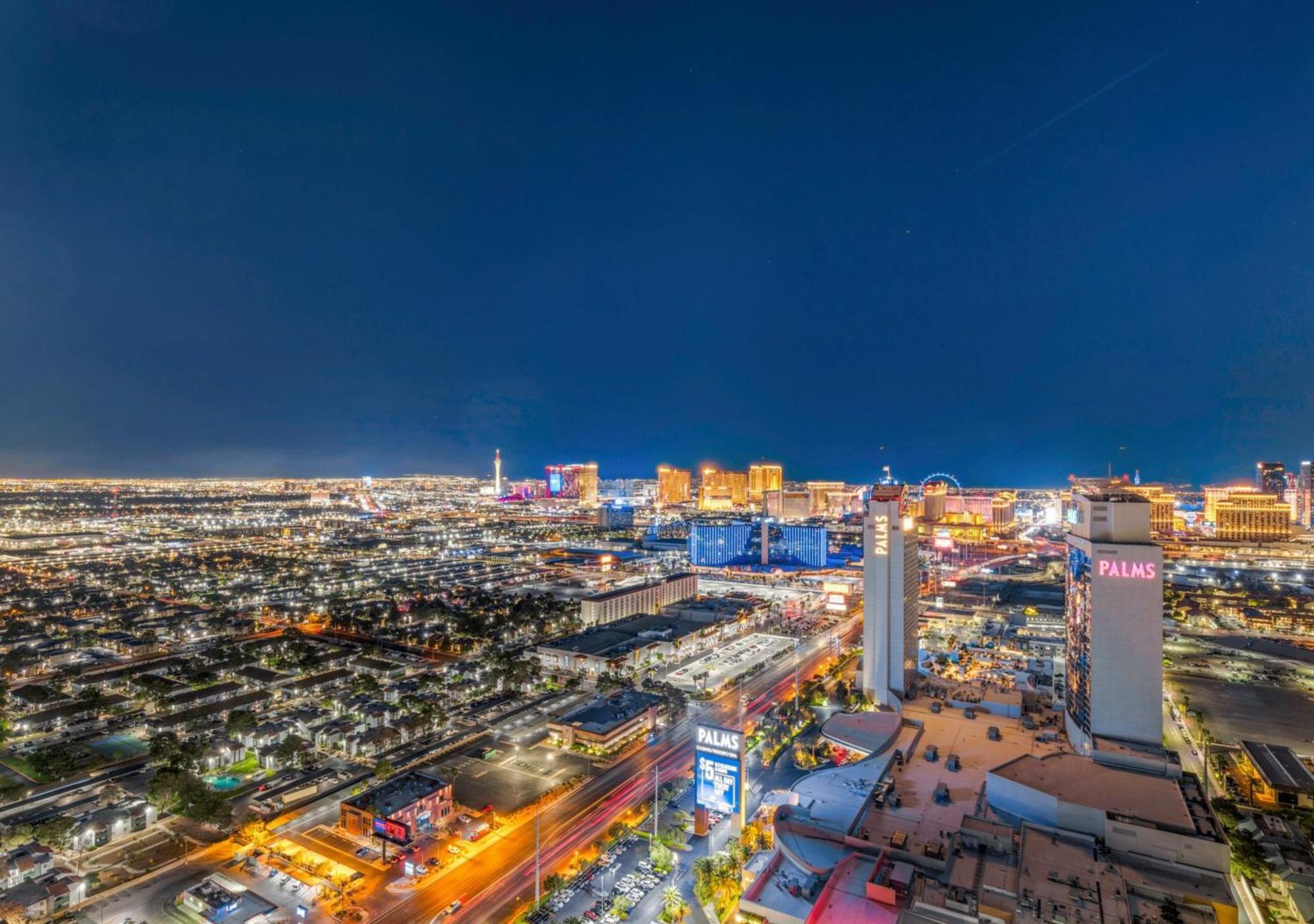 Palms Place Hotel By Zelloo Las Vegas Exterior foto